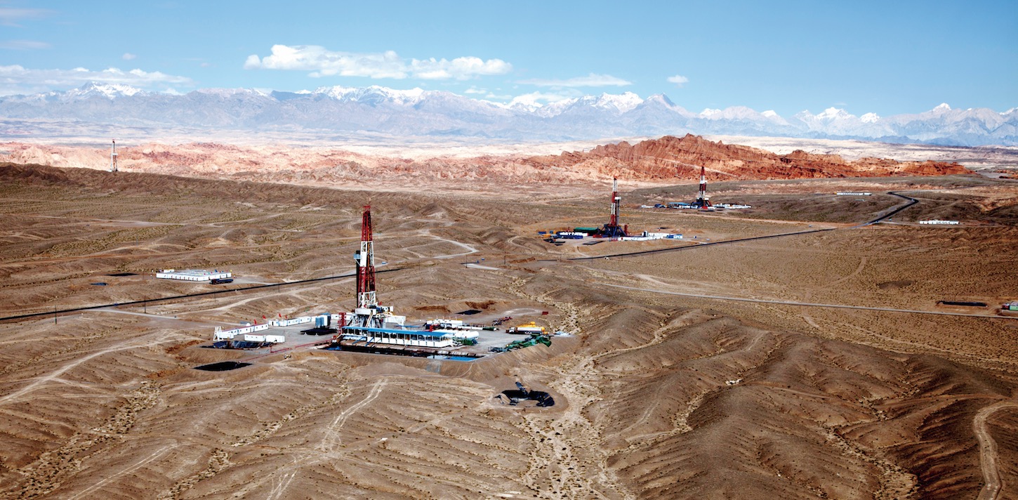 塔里木油田加快南天山天然气勘探开发场景